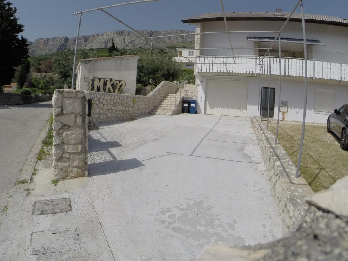 Holiday Apartment Lavanda Jesenice  Dış mekan fotoğraf
